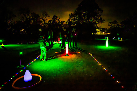 Glow-golf-life-event-4024