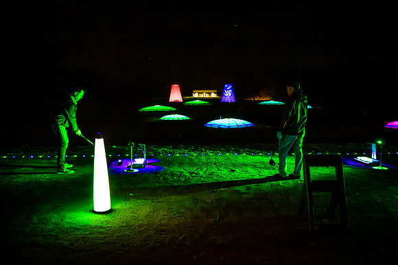 Glow-golf-life-event-4084-