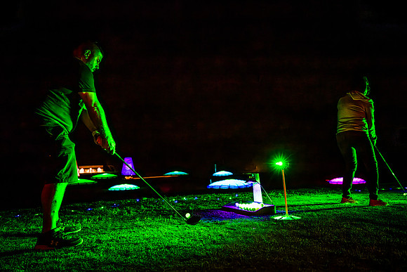 Glow-golf-life-event-4094-