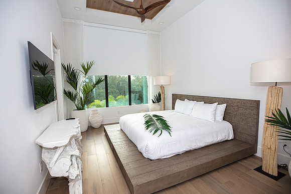 20220923-Reunion-Vacation-Home-4583interior-bedroom