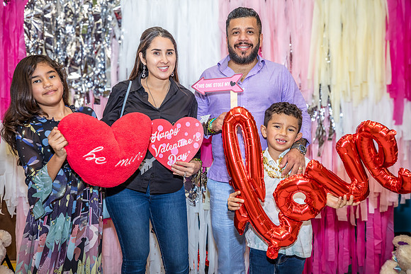 Valentines-Dance-Party-Fundraiser-IVES-2024-4343