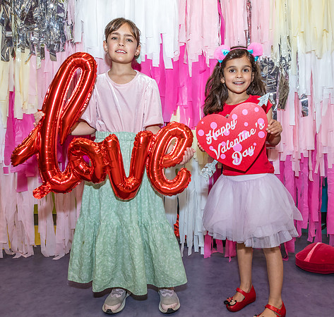 Valentines-Dance-Party-Fundraiser-IVES-2024-4412-