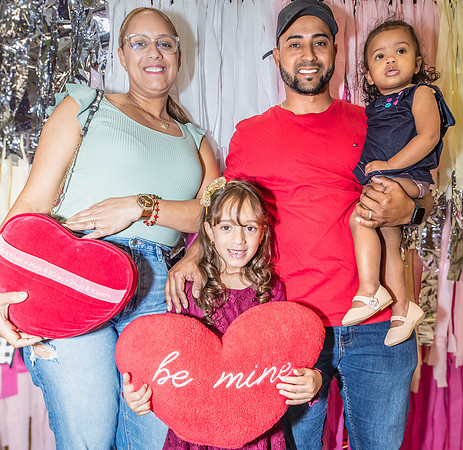 Valentines-Dance-Party-Fundraiser-IVES-2024-4443