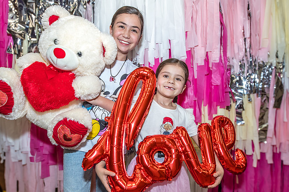 Valentines-Dance-Party-Fundraiser-IVES-2024-4446-