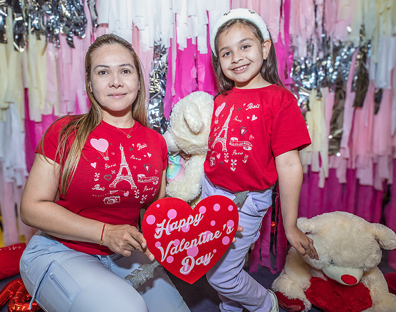 Valentines-Dance-Party-Fundraiser-IVES-2024-4453