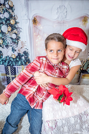 20221224-Christmas-Family-Session-Crystal-7691