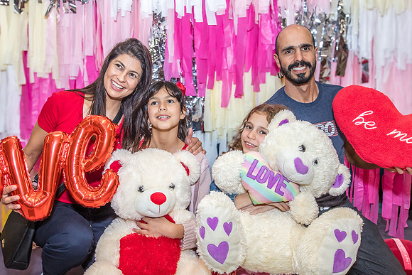 Valentines-Dance-Party-Fundraiser-IVES-2024-4472