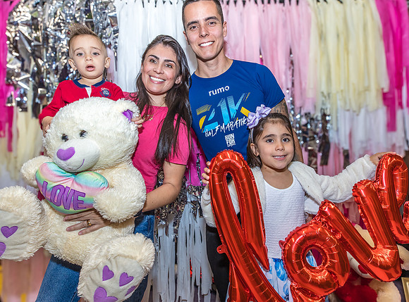 Valentines-Dance-Party-Fundraiser-IVES-2024-4483
