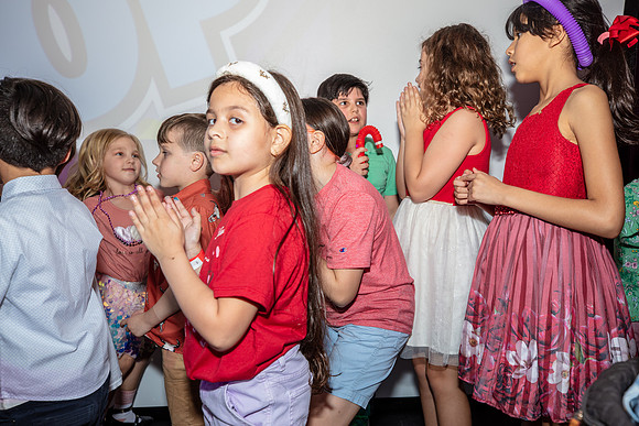 Valentines-Dance-Party-Fundraiser-IVES-2024-4568