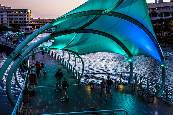 Tampa-3983-