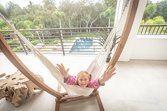 20220923-Reunion-Vacation-Home-4551m-hammock