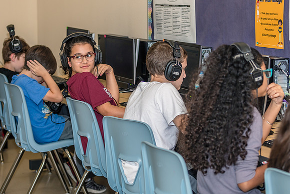 20180419-Innovation-Middle-School-event-4425