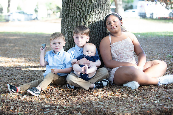20250310-Holly-Graham-Family-Session-2145