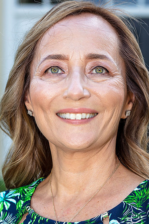 Maarit-Stigell-Headshot-2101-2