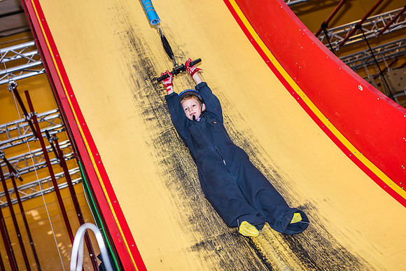Henry-7th-Birthday-Planet-Obstacle-2295