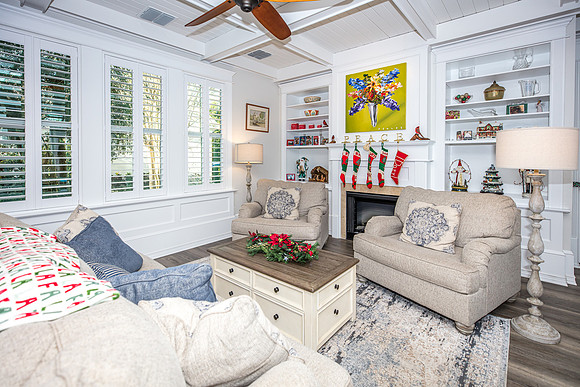 Celebration-Holiday-Home-Tour-2022_Stop4-515-Longmeadows-St-6795