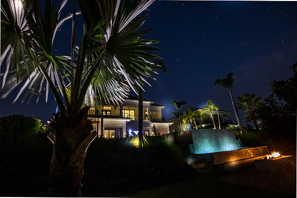 20220923-Reunion-Vacation-Home-4691backyard-night-