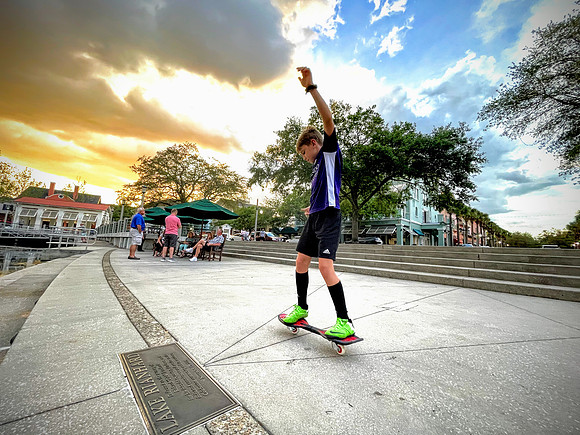 Henry-Miller-Skateboard-7104