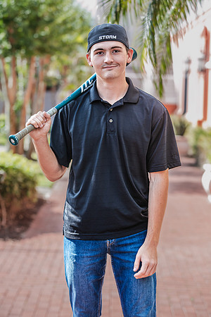 20250503-Senior-Session-Cal-Dar-9677-