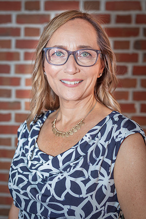 Maarit-Stigell-Headshot-2157