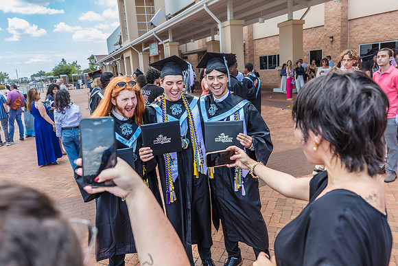 20240524-NeoCity-Academy-Grad-Ceremony-Class-of-2024-0555