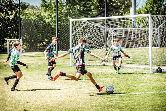 20250412-Recreational-Soccer-League-Game-7864