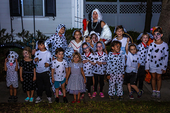 Cruella-Dalmatians-Jeater-Bend-8343