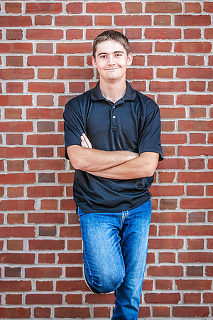 20250503-Senior-Session-Cal-Dar-9701-