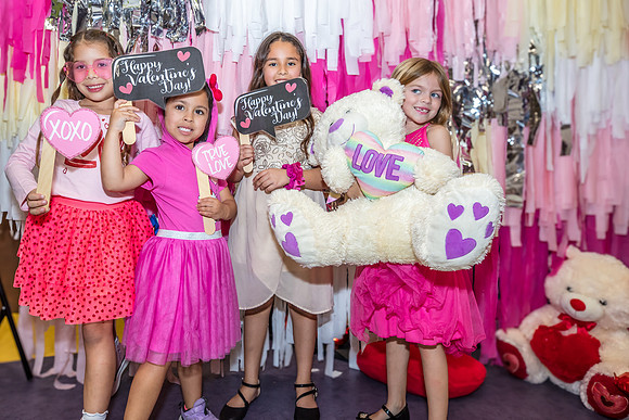 Valentines-Dance-Party-Fundraiser-IVES-2024-4524-