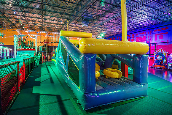 20241125-Planet-Obstacle-Davenport-4753