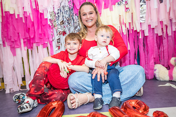 Valentines-Dance-Party-Fundraiser-IVES-2024-4613