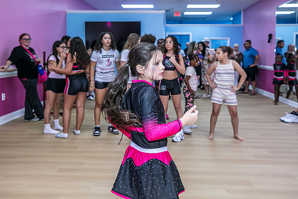 20250809-Dance-Station-Studios-Grand-Opening-0118-