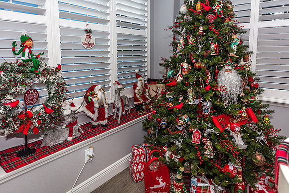 Celebration-Holiday-Home-Tour-2022_Stop6-866-Spring-Park-Loop-6904