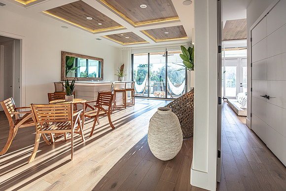 20220923-Reunion-Vacation-Home-4971interior-secondfloor-