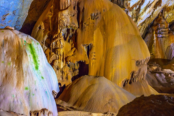 Crimea-Marble-Cave-8755