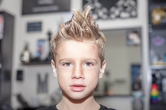 HairCut_Toni-Michaels-Salon-Henry-6137