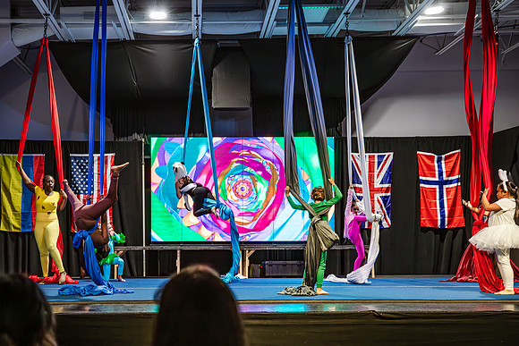 20240531-Celebration-Arts-Academy_TheWorld&Me_Cirque-Show-0427J