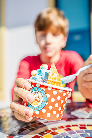 20250112-Scoop-Ice-Cream-Celebration-8094-