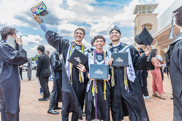 20240524-NeoCity-Academy-Grad-Ceremony-Class-of-2024-0558