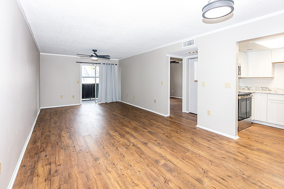 20250123-948-Lake-Destiny-Rd-Altamonte-Springs-FL-8204