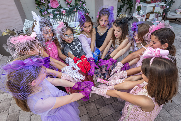 Emma-9th-Bday-Tea-Party-Marianna-5385-