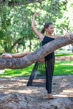 Jordan-Dancer-at-Dickson-Azalea-Park-2434-2434