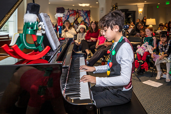 Winter-Holidays-Concert-2024-Noteable-Success-Music-6175