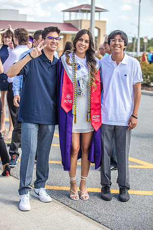20220524-High-School-Graduation-Isabela-3416