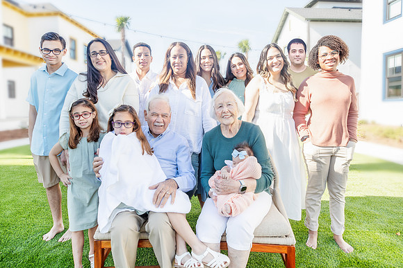 20241130-Elsbeth-Arce-Family-Session-Evermore-4947-edit3