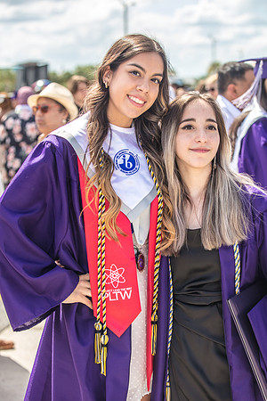 20220524-High-School-Graduation-Isabela-3376