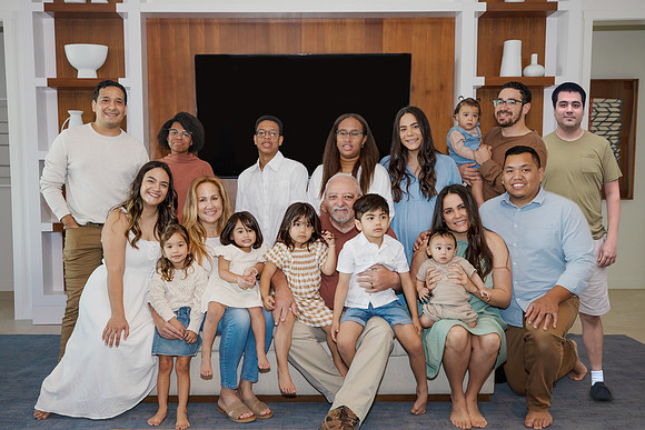 20241130-Elsbeth-Arce-Family-Session-Evermore-5016-edit3