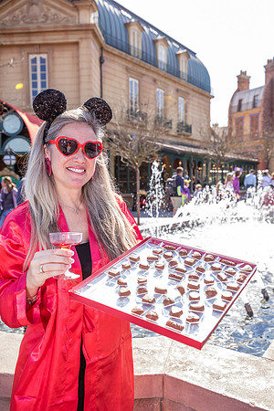 Valentine-Session-Momsies-Disney-Epcot-2022-1006