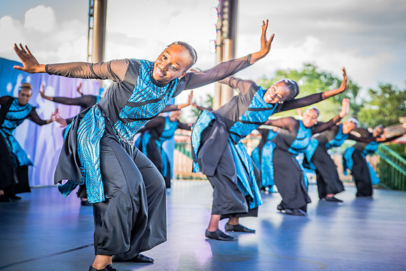 Disney-Springs-Dance-Show-1147.jpg
