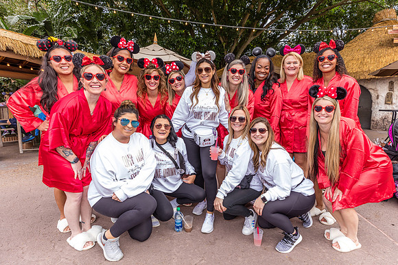 Valentine-Session-Momsies-Disney-Epcot-2022-0943